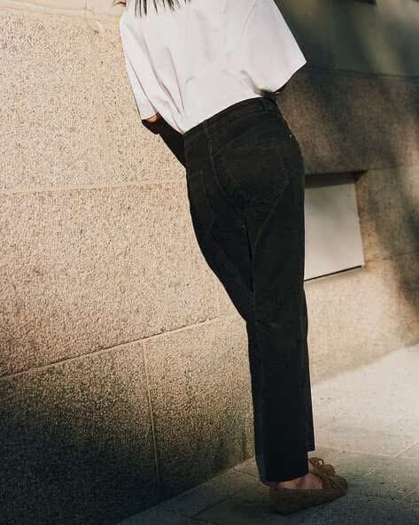 H&M Women's Jeans - View 2